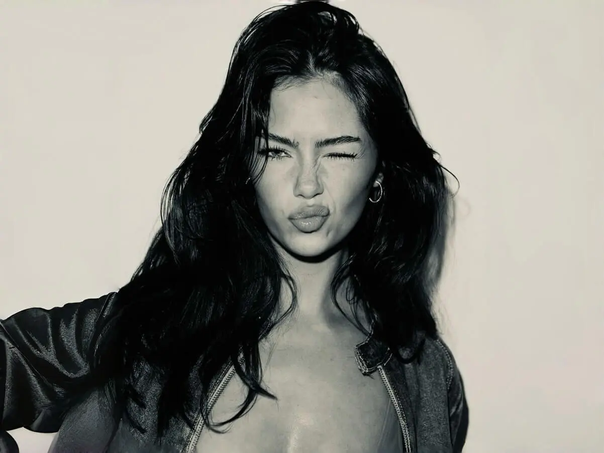 Romantic Black and White photo strip template - sample photo 4